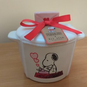 Rae Dunn New Peanuts Snoopy "Love Snoopy" Mini Baking brand new
